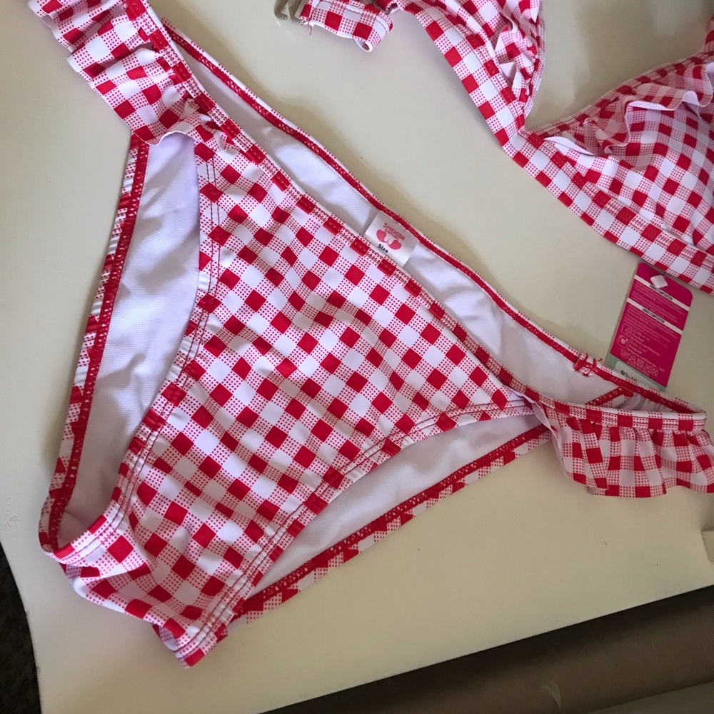 NWT super cute bikini